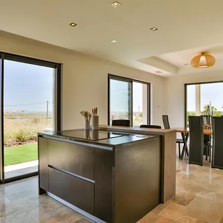 Brand New Waterfront With Pool Вилла *