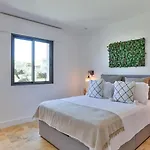 Brand New Waterfront With Pool Villa *