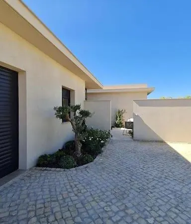 Brand New Waterfront With Pool * Faro