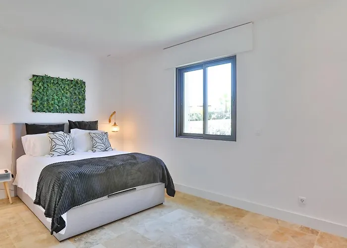 Brand New Waterfront With Pool Distrito de Faro