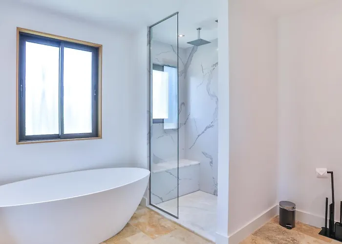 Brand New Waterfront With Pool Villa