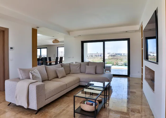 Brand New Waterfront With Pool *